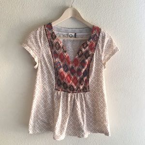 Anthro Akemi + Kin | Embroidered Bid Patterned Top